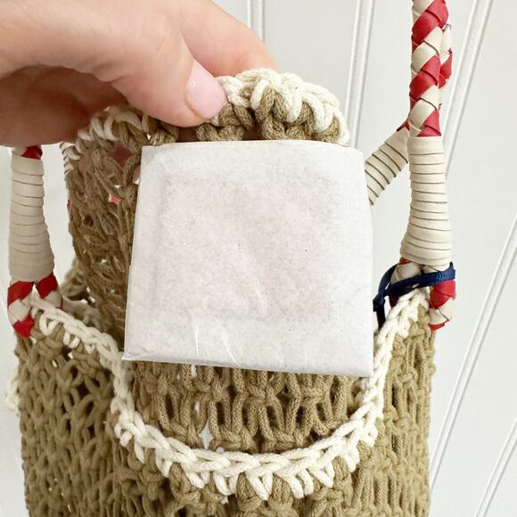 Clare V. L’Ete Ciao Crochet Tote Bag Tan Woven Summer Handbag Beach NWT - Picture 4 of 6